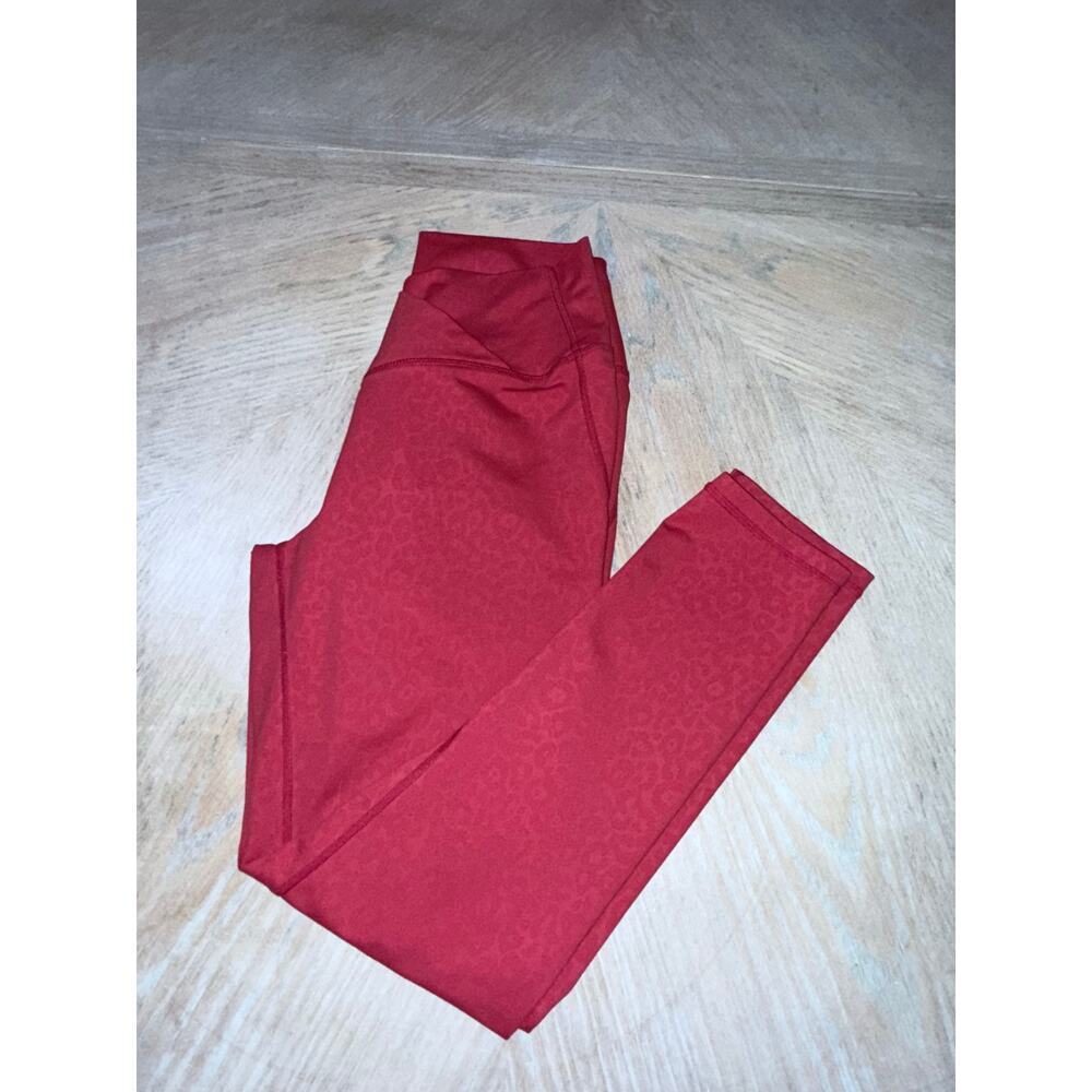Zyia Light n Tight cross front red leopard booty lifting leggings size 8/10 - Picture 4 of 10